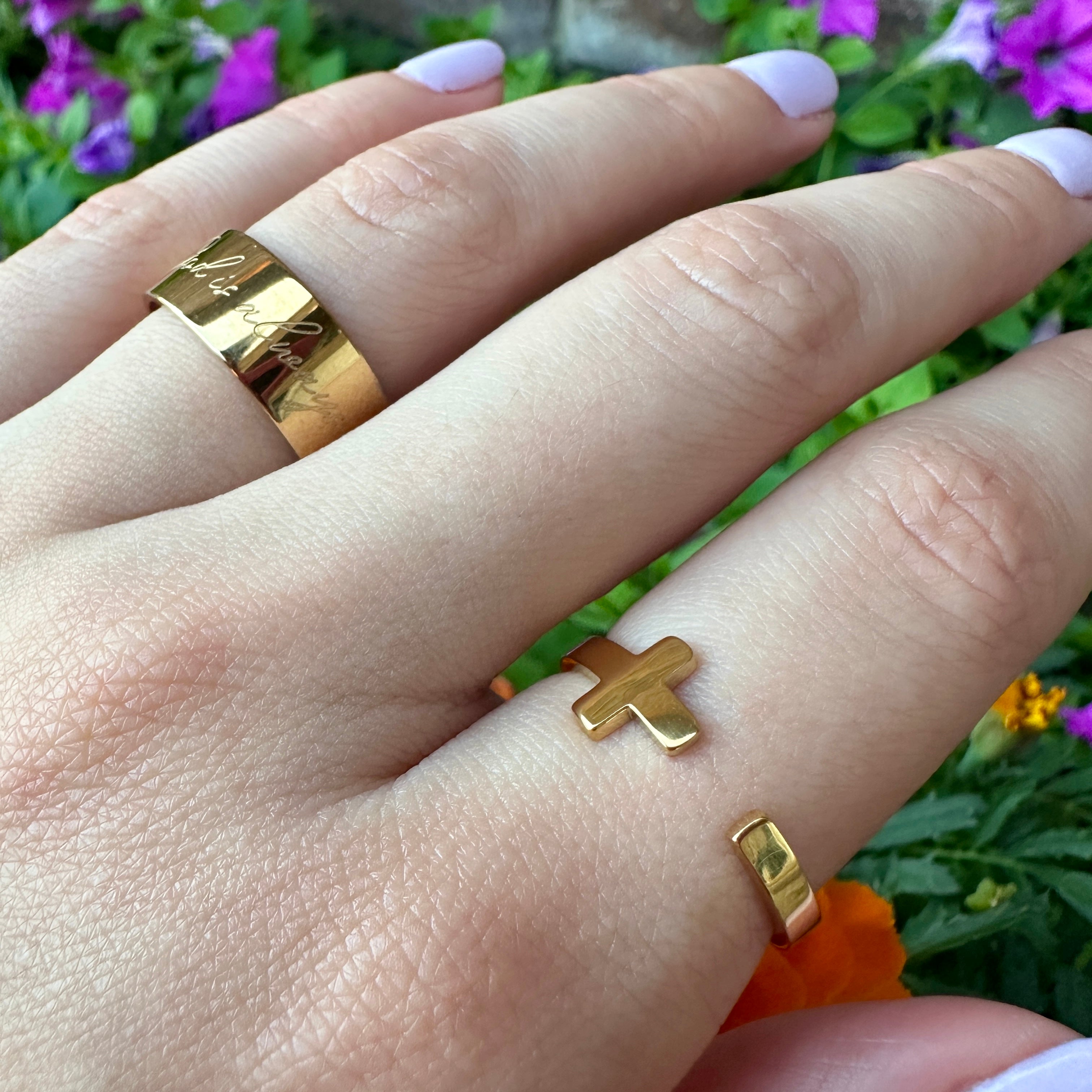 Timeless Gold Cross Ring – Your Custom Rosary