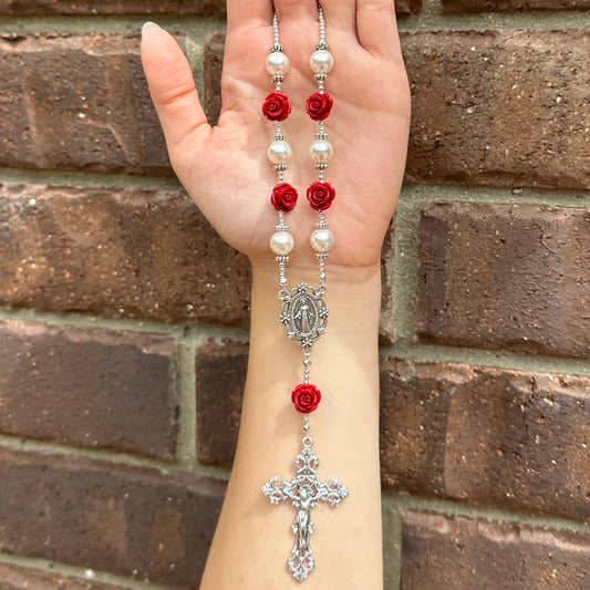 White Pearl/Red Rose/Car