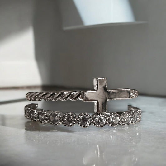 Twisted Cross Band Set