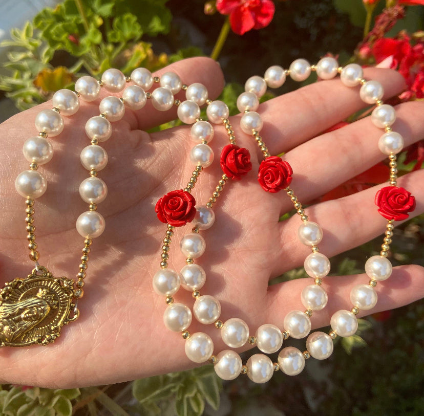 White/Gold/Red Rose